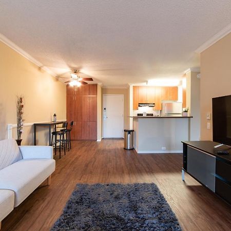 ניופורט ביץ' Luxurious Stay Near The Beach מראה חיצוני תמונה